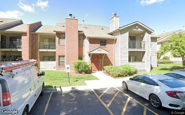 1919 N HICKS RD 209